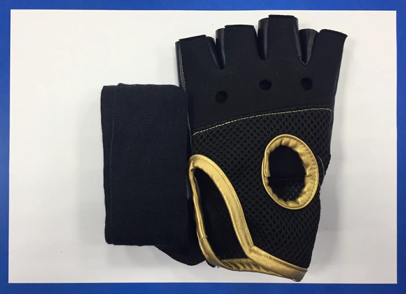  Перчатки Kwon Gloves Gel Wrap с бинтом 2 м черные по низким ценам в Томске и Северске