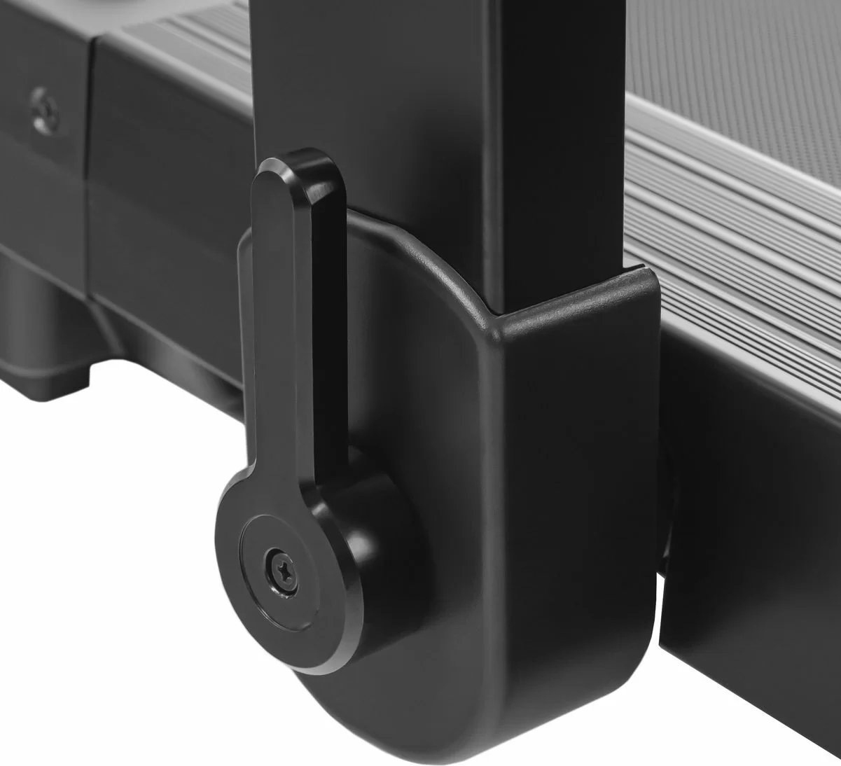  Беговая дорожка Titanium Masters Slimtech C150 по низким ценам в Томске и Северске