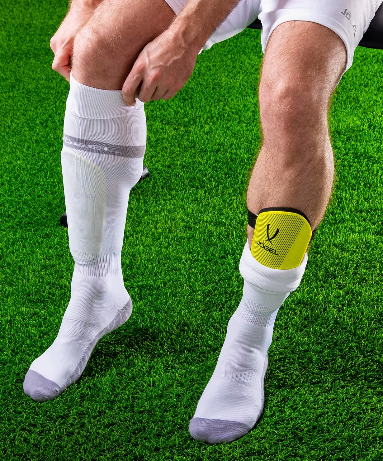  Щитки футбольные Jögel JA-201 ExoLight по низким ценам в Томске и Северске