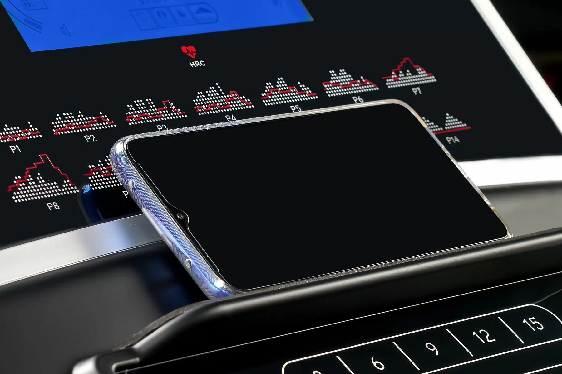  Беговая дорожка Titanium Masters Physiotech TGF по низким ценам в Томске и Северске