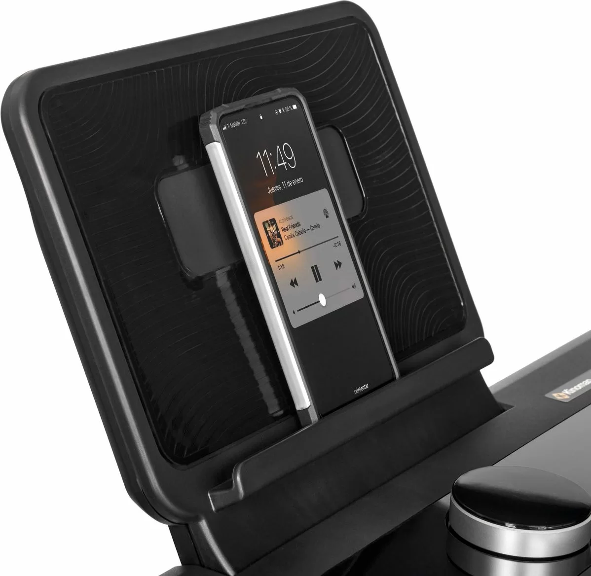  Беговая дорожка Titanium Masters Slimtech S370 APP по низким ценам в Томске и Северске