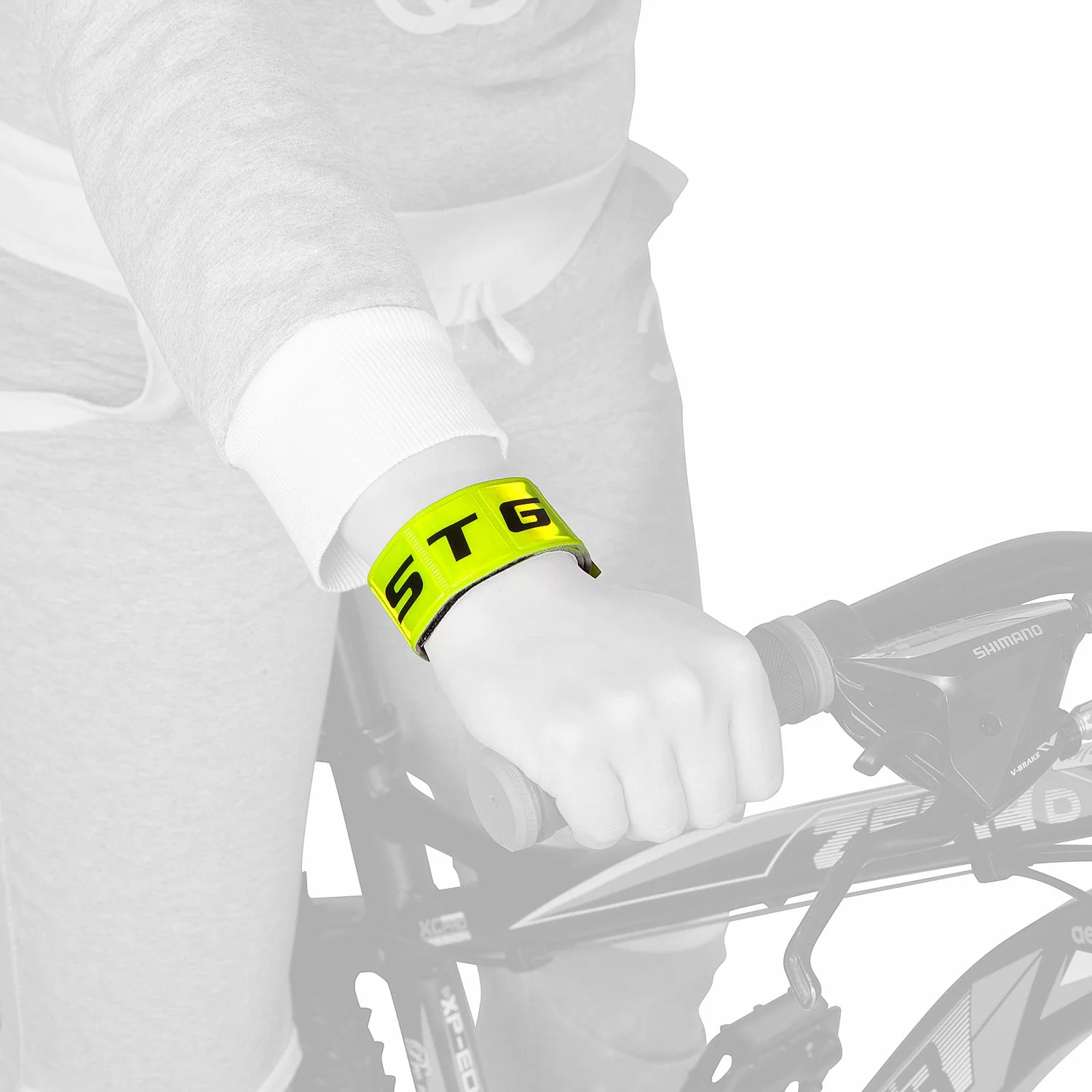  Светоотражатель STG 43444-Y мягкий браслет  на липучке по низким ценам в Томске и Северске