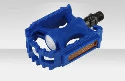 Педали FP-628 Feimin пластик ось 1/2" цветные