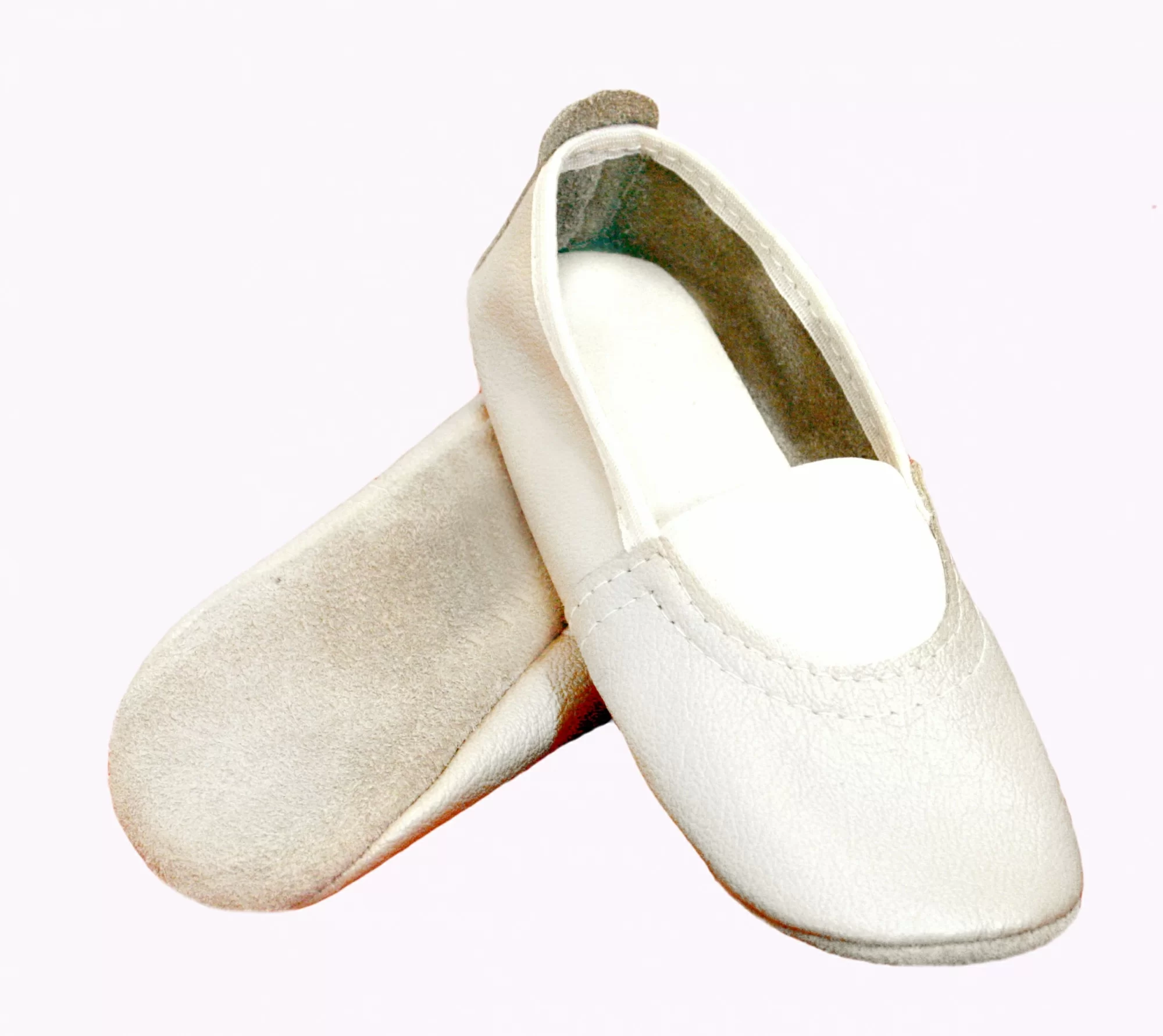  Чешки кожаные Leosport белые по низким ценам в Томске и Северске