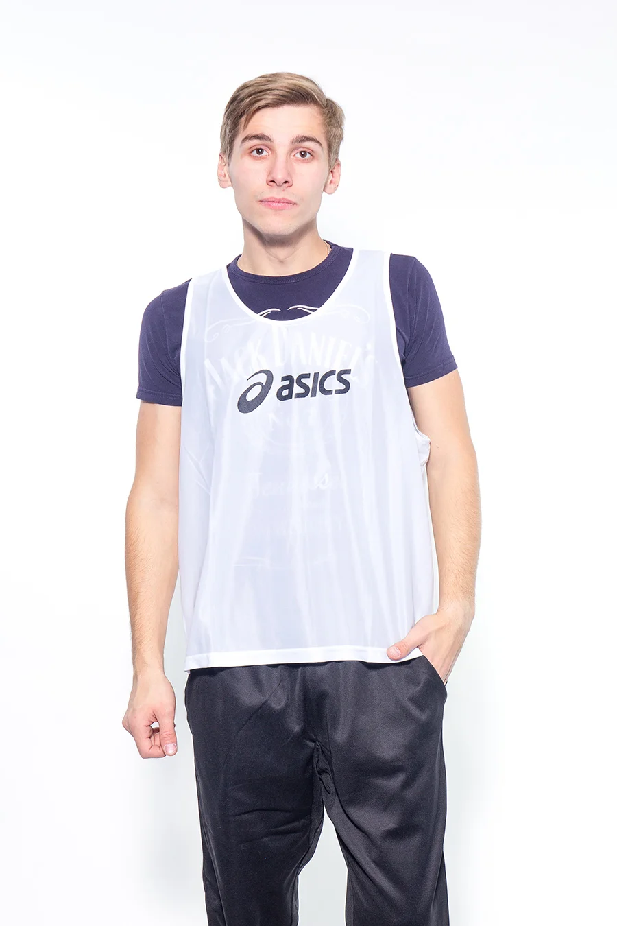  Манишка Asics Fratina белая по низким ценам в Томске и Северске