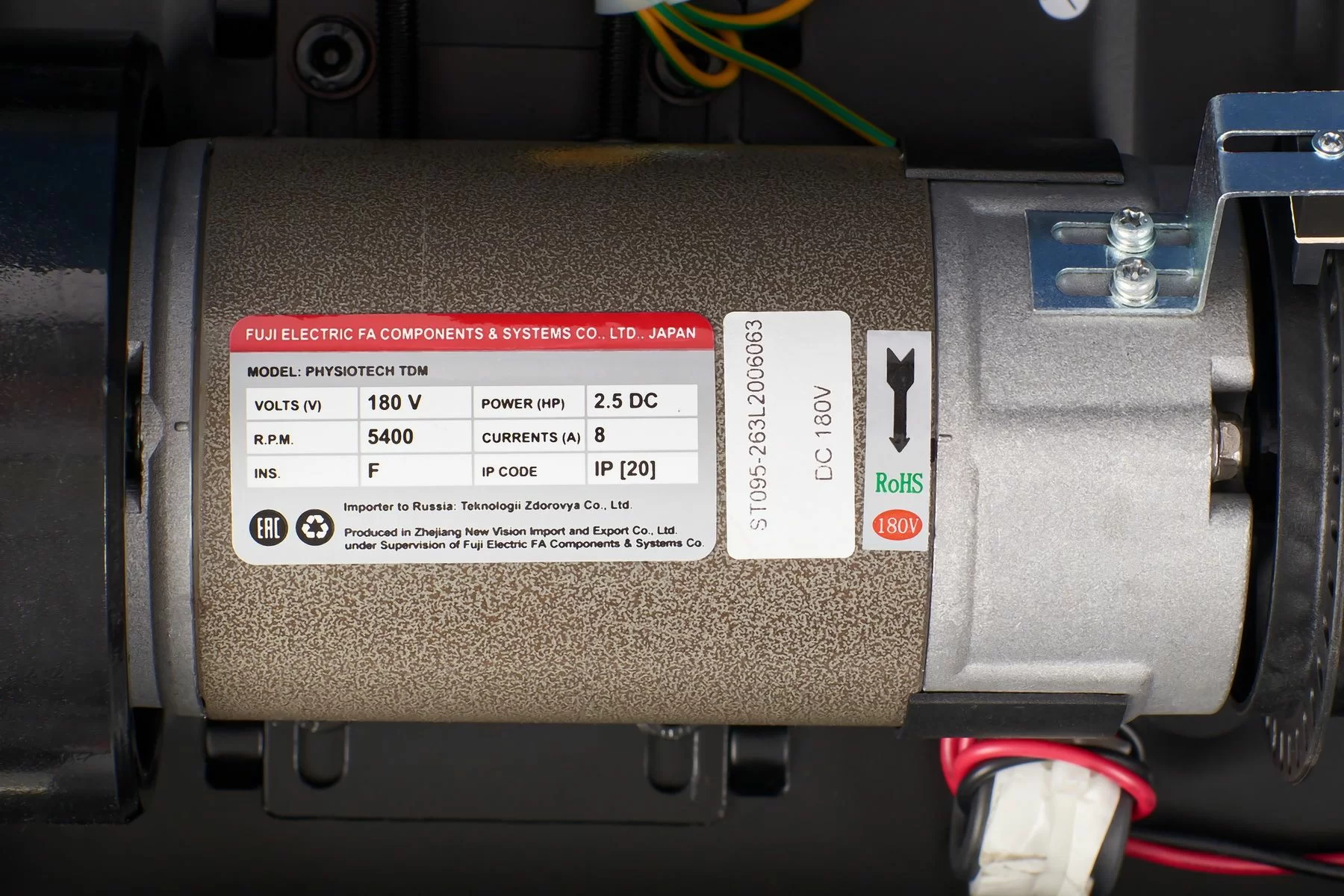  Беговая дорожка Titanium Masters Slimtech S50 по низким ценам в Томске и Северске