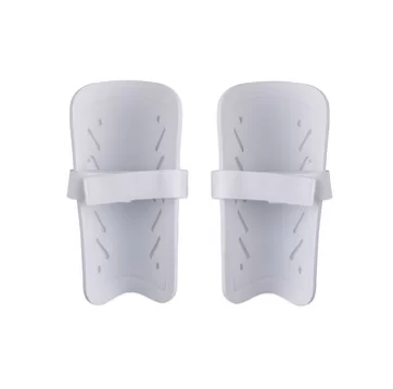  Щитки футбольные RGX-8449 белый по низким ценам в Томске и Северске