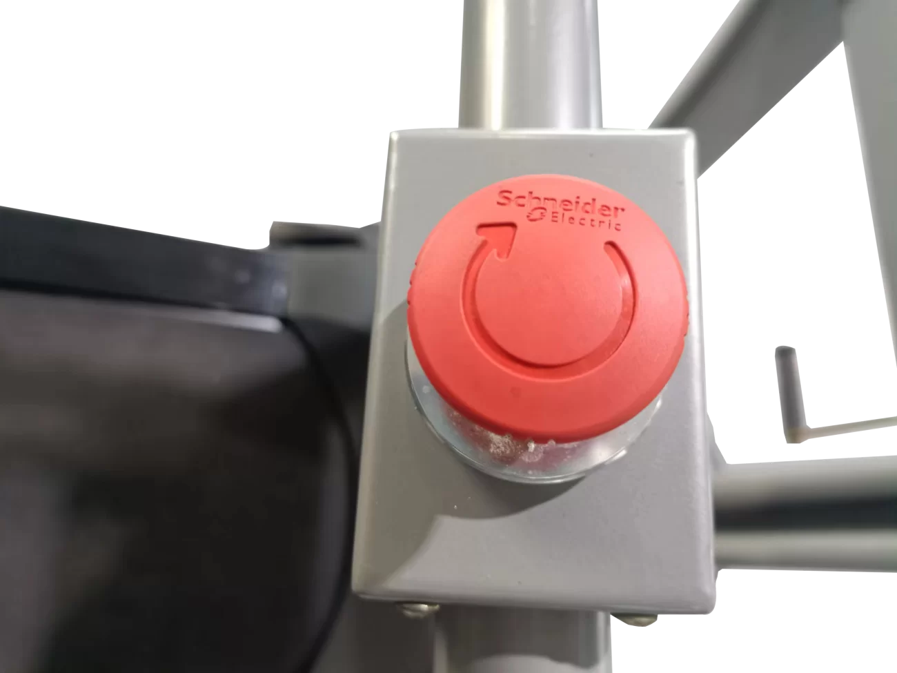  Беговая дорожка AMF 9643Z по низким ценам в Томске и Северске