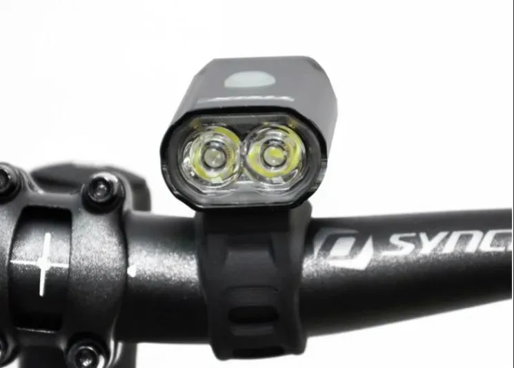  Фонарь передний JY-7066 аккумуляторный по низким ценам в Томске и Северске